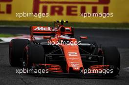 Stoffel Vandoorne (BEL) McLaren MCL32. 07.10.2017. Formula 1 World Championship, Rd 16, Japanese Grand Prix, Suzuka, Japan, Qualifying Day.