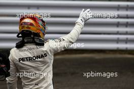 Lewis Hamilton (GBR) Mercedes AMG F1 celebrates his pole position in qualifying parc ferme. 07.10.2017. Formula 1 World Championship, Rd 16, Japanese Grand Prix, Suzuka, Japan, Qualifying Day.