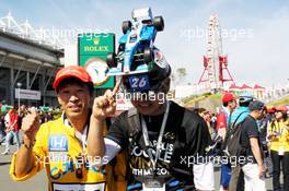 Fans and atmosphere. 08.10.2017. Formula 1 World Championship, Rd 16, Japanese Grand Prix, Suzuka, Japan, Race Day.