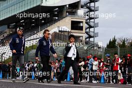 Sergio Perez (MEX) Sahara Force India F1 and Xavi Martos (ESP) Sahara Force India F1 Team Physio walk the circuit. 05.10.2017. Formula 1 World Championship, Rd 16, Japanese Grand Prix, Suzuka, Japan, Preparation Day.