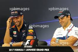Daniel Ricciardo (AUS) Red Bull Racing and Felipe Massa (BRA) Williams F1 Team  05.10.2017. Formula 1 World Championship, Rd 16, Japanese Grand Prix, Suzuka, Japan, Preparation Day.