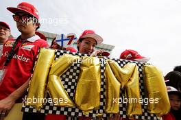 Kimi Raikkonen (FIN) Ferrari fan. 05.10.2017. Formula 1 World Championship, Rd 16, Japanese Grand Prix, Suzuka, Japan, Preparation Day.
