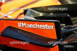 The McLaren MCL32 front wing with a tribute to the victims of the Manchester bombing. 27.05.2017. Formula 1 World Championship, Rd 6, Monaco Grand Prix, Monte Carlo, Monaco, Qualifying Day.