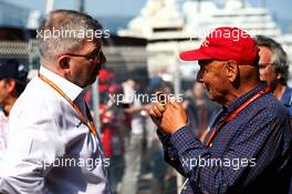 (L to R): Ross Brawn (GBR) Managing Director, Motor Sports with Niki Lauda (AUT) Mercedes Non-Executive Chairman. 27.05.2017. Formula 1 World Championship, Rd 6, Monaco Grand Prix, Monte Carlo, Monaco, Qualifying Day.