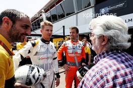 (L to R): Cyril Abiteboul (FRA) Renault Sport F1 Managing Director with Nico Hulkenberg (GER) Renault Sport F1 Team; Jolyon Palmer (GBR) Renault Sport F1 Team; and George Lucas (USA) Star Wars Creator. 28.05.2017. Formula 1 World Championship, Rd 6, Monaco Grand Prix, Monte Carlo, Monaco, Race Day.