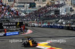 Jolyon Palmer (GBR) Renault Sport F1 Team RS17. 25.05.2017. Formula 1 World Championship, Rd 6, Monaco Grand Prix, Monte Carlo, Monaco, Practice Day.