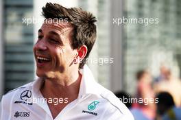 Toto Wolff (GER) Mercedes AMG F1 Shareholder and Executive Director. 27.10.2017. Formula 1 World Championship, Rd 18, Mexican Grand Prix, Mexico City, Mexico, Practice Day.