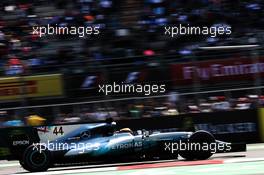 Lewis Hamilton (GBR) Mercedes AMG F1 W08. 27.10.2017. Formula 1 World Championship, Rd 18, Mexican Grand Prix, Mexico City, Mexico, Practice Day.