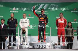 1st place Max Verstappen (NLD) Red Bull Racing RB13 with 2nd place Valtteri Bottas (FIN) Mercedes AMG F1 W08 and 3rd place Kimi Raikkonen (FIN) Ferrari SF70H. 29.10.2017. Formula 1 World Championship, Rd 18, Mexican Grand Prix, Mexico City, Mexico, Race Day.