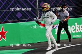 Lewis Hamilton (GBR) Mercedes AMG F1 celebrates winning the World Championship in parc ferme. 29.10.2017. Formula 1 World Championship, Rd 18, Mexican Grand Prix, Mexico City, Mexico, Race Day.