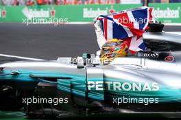 Lewis Hamilton (GBR) Mercedes AMG F1 W08 wins the 2017 Formula One World Championship. 29.10.2017. Formula 1 World Championship, Rd 18, Mexican Grand Prix, Mexico City, Mexico, Race Day.