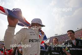 Lewis Hamilton (GBR) Mercedes AMG F1   29.10.2017. Formula 1 World Championship, Rd 18, Mexican Grand Prix, Mexico City, Mexico, Race Day.