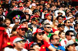 Fans in the grandstand. 29.10.2017. Formula 1 World Championship, Rd 18, Mexican Grand Prix, Mexico City, Mexico, Race Day.