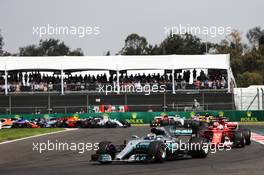 Valtteri Bottas (FIN) Mercedes AMG F1 W08 at the start of the race. 29.10.2017. Formula 1 World Championship, Rd 18, Mexican Grand Prix, Mexico City, Mexico, Race Day.