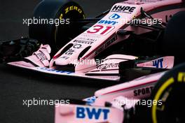 Sahara Force India F1 VJM10 at a team photograph. 28.10.2017. Formula 1 World Championship, Rd 18, Mexican Grand Prix, Mexico City, Mexico, Qualifying Day.