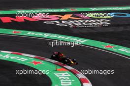 Daniel Ricciardo (AUS) Red Bull Racing RB13. 28.10.2017. Formula 1 World Championship, Rd 18, Mexican Grand Prix, Mexico City, Mexico, Qualifying Day.