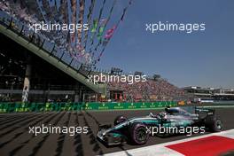 Valtteri Bottas (FIN) Mercedes AMG F1  28.10.2017. Formula 1 World Championship, Rd 18, Mexican Grand Prix, Mexico City, Mexico, Qualifying Day.