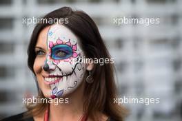 Lee McKenzie (GBR) Channel 4 F1 Presenter. 28.10.2017. Formula 1 World Championship, Rd 18, Mexican Grand Prix, Mexico City, Mexico, Qualifying Day.