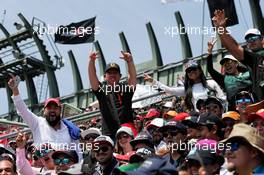 fans in the grandstand. 28.10.2017. Formula 1 World Championship, Rd 18, Mexican Grand Prix, Mexico City, Mexico, Qualifying Day.
