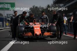 McLaren MCL32. 26.10.2017. Formula 1 World Championship, Rd 18, Mexican Grand Prix, Mexico City, Mexico, Preparation Day.