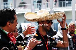 Daniel Ricciardo (AUS) Red Bull Racing. 26.10.2017. Formula 1 World Championship, Rd 18, Mexican Grand Prix, Mexico City, Mexico, Preparation Day.