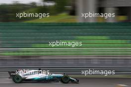 Lewis Hamilton (GBR) Mercedes AMG F1   29.09.2017. Formula 1 World Championship, Rd 15, Malaysian Grand Prix, Sepang, Malaysia, Friday.