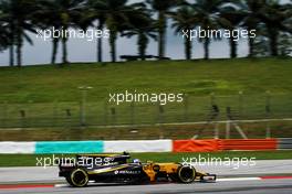 Jolyon Palmer (GBR) Renault Sport F1 Team RS17.                                29.09.2017. Formula 1 World Championship, Rd 15, Malaysian Grand Prix, Sepang, Malaysia, Friday.