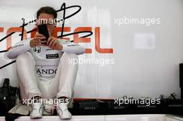 Stoffel Vandoorne (BEL) McLaren. 29.09.2017. Formula 1 World Championship, Rd 15, Malaysian Grand Prix, Sepang, Malaysia, Friday.