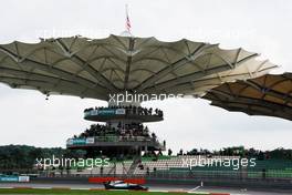Lewis Hamilton (GBR) Mercedes AMG F1 W08.                                29.09.2017. Formula 1 World Championship, Rd 15, Malaysian Grand Prix, Sepang, Malaysia, Friday.