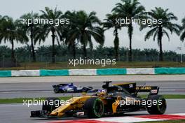 Sergey Sirotkin (RUS) Renault Sport F1 Team RS17 Third Driver.                                29.09.2017. Formula 1 World Championship, Rd 15, Malaysian Grand Prix, Sepang, Malaysia, Friday.