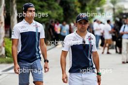Felipe Massa (BRA) Williams (Right) with team mate Lance Stroll (CDN) Williams. 29.09.2017. Formula 1 World Championship, Rd 15, Malaysian Grand Prix, Sepang, Malaysia, Friday.