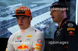 Max Verstappen (NLD) Red Bull Racing. 29.09.2017. Formula 1 World Championship, Rd 15, Malaysian Grand Prix, Sepang, Malaysia, Friday.