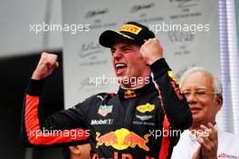 Race winner Max Verstappen (NLD) Red Bull Racing celebrates on the podium. 01.10.2017. Formula 1 World Championship, Rd 15, Malaysian Grand Prix, Sepang, Malaysia, Sunday.