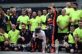 Max Verstappen (NLD) Red Bull Racing RB13. 01.10.2017. Formula 1 World Championship, Rd 15, Malaysian Grand Prix, Sepang, Malaysia, Sunday.