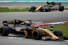 Nico Hulkenberg (GER) Renault Sport F1 Team RS17. 01.10.2017. Formula 1 World Championship, Rd 15, Malaysian Grand Prix, Sepang, Malaysia, Sunday.