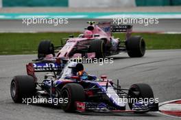 Carlos Sainz Jr (ESP) Scuderia Toro Rosso STR12. 01.10.2017. Formula 1 World Championship, Rd 15, Malaysian Grand Prix, Sepang, Malaysia, Sunday.