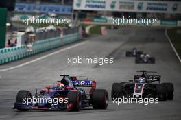 Pierre Gasly (FRA) Scuderia Toro Rosso STR12. 01.10.2017. Formula 1 World Championship, Rd 15, Malaysian Grand Prix, Sepang, Malaysia, Sunday.