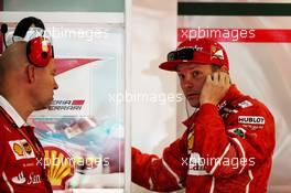 Kimi Raikkonen (FIN) Ferrari with Mark Arnall (GBR) Personal Trainer. 30.09.2017. Formula 1 World Championship, Rd 15, Malaysian Grand Prix, Sepang, Malaysia, Saturday.