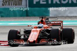 Fernando Alonso (ESP) McLaren MCL32. 30.09.2017. Formula 1 World Championship, Rd 15, Malaysian Grand Prix, Sepang, Malaysia, Saturday.