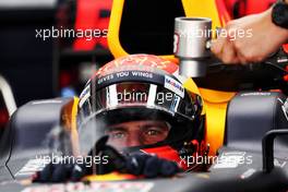 Max Verstappen (NLD) Red Bull Racing RB13.
