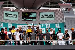 The drivers on the podium say thank you to Malaysia and their Grand Prix. 01.10.2017. Formula 1 World Championship, Rd 15, Malaysian Grand Prix, Sepang, Malaysia, Sunday.