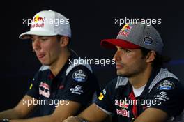 (L to R): Pierre Gasly (FRA) Scuderia Toro Rosso and team mate Carlos Sainz Jr (ESP) Scuderia Toro Rosso in the FIA Press Conference. 28.09.2017. Formula 1 World Championship, Rd 15, Malaysian Grand Prix, Sepang, Malaysia, Thursday.