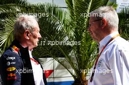 (L to R): Dr Helmut Marko (AUT) Red Bull Motorsport Consultant with Bernie Ecclestone (GBR). 28.04.2017. Formula 1 World Championship, Rd 4, Russian Grand Prix, Sochi Autodrom, Sochi, Russia, Practice Day.