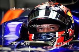 Daniil Kvyat (RUS) Scuderia Toro Rosso STR12. 28.04.2017. Formula 1 World Championship, Rd 4, Russian Grand Prix, Sochi Autodrom, Sochi, Russia, Practice Day.