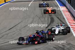 Daniil Kvyat (RUS) Scuderia Toro Rosso STR12. 30.04.2017. Formula 1 World Championship, Rd 4, Russian Grand Prix, Sochi Autodrom, Sochi, Russia, Race Day.