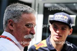(L to R): Chase Carey (USA) Formula One Group Chairman and Max Verstappen (NLD) Red Bull Racing. 30.04.2017. Formula 1 World Championship, Rd 4, Russian Grand Prix, Sochi Autodrom, Sochi, Russia, Race Day.
