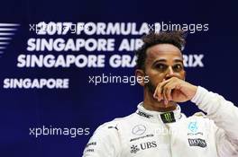 Race winner Lewis Hamilton (GBR) Mercedes AMG F1 celebrates on the podium. 17.09.2017. Formula 1 World Championship, Rd 14, Singapore Grand Prix, Marina Bay Street Circuit, Singapore, Race Day.