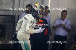 1st place Lewis Hamilton (GBR) Mercedes AMG F1. 17.09.2017. Formula 1 World Championship, Rd 14, Singapore Grand Prix, Marina Bay Street Circuit, Singapore, Race Day.