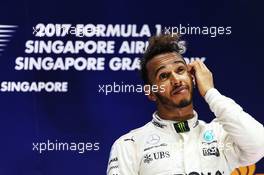 Race winner Lewis Hamilton (GBR) Mercedes AMG F1 celebrates on the podium. 17.09.2017. Formula 1 World Championship, Rd 14, Singapore Grand Prix, Marina Bay Street Circuit, Singapore, Race Day.