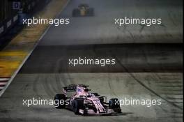 Sergio Perez (MEX) Sahara Force India F1 VJM10. 17.09.2017. Formula 1 World Championship, Rd 14, Singapore Grand Prix, Marina Bay Street Circuit, Singapore, Race Day.